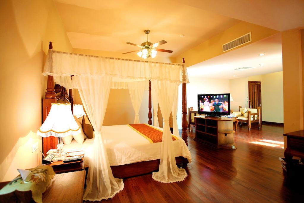 Angkor Era Hotel Siem Reap Exterior photo
