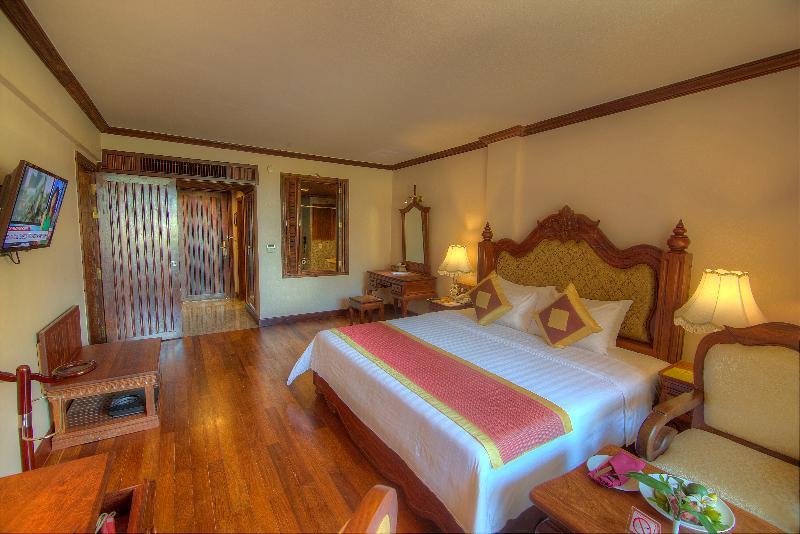 Angkor Era Hotel Siem Reap Exterior photo