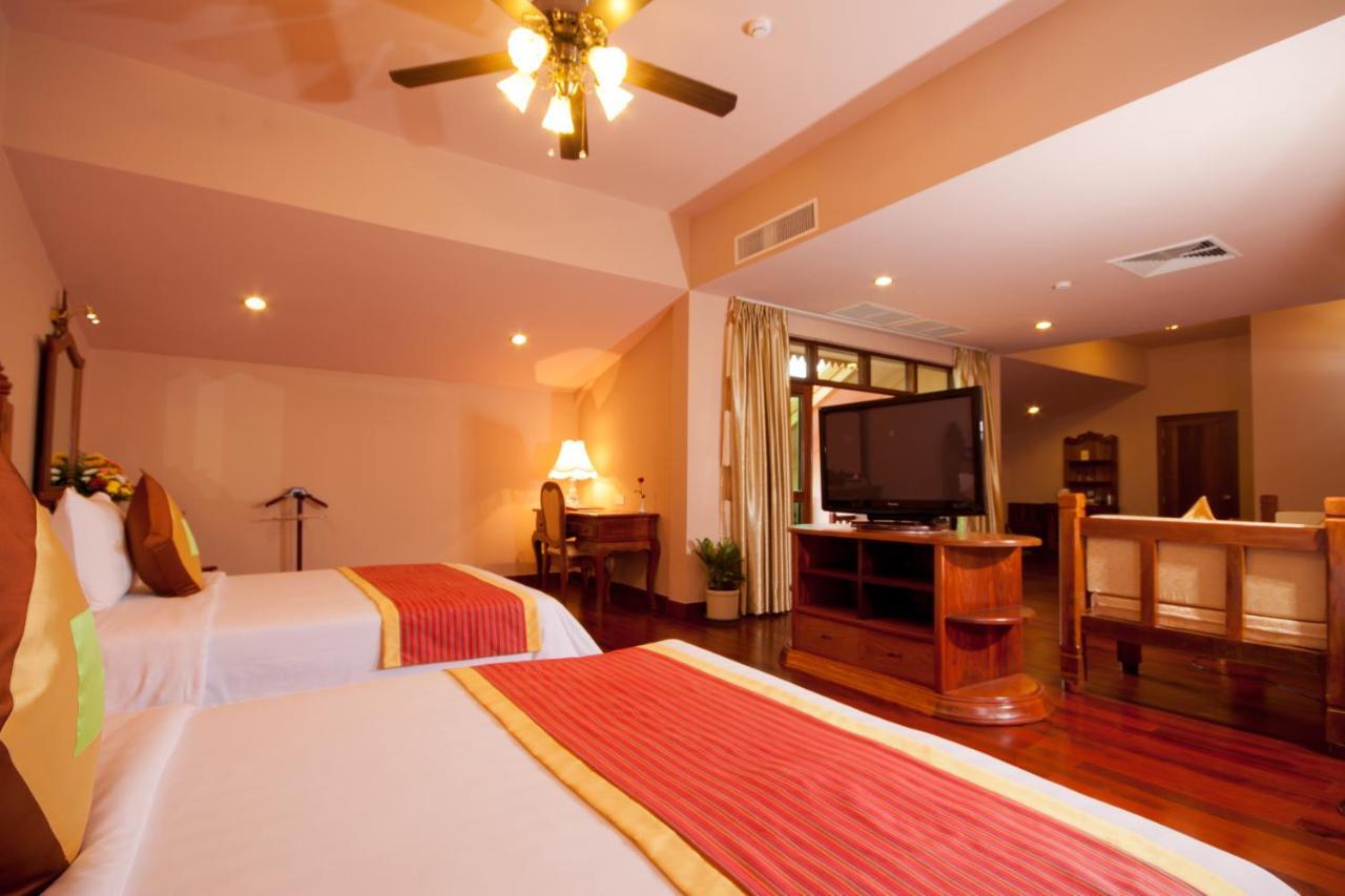 Angkor Era Hotel Siem Reap Exterior photo